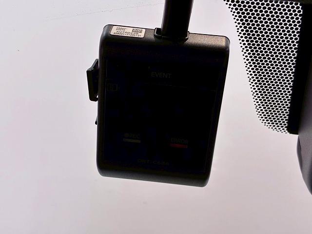 ハイエースバン スーパーＧＬ　ダークプライム２　モデリスタエアロ　純正ナビ　パノラミックビューモニター　両側電動スライドドア　デジタルインナーミラー　衝突軽減ブレーキ　車線逸脱防止　ＡＣ１００Ｖ　助手席エアバック　ＥＴＣ（40枚目）