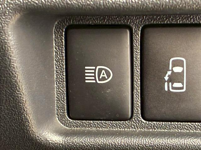 ハイエースバン スーパーＧＬ　ダークプライム２　モデリスタエアロ　純正ナビ　パノラミックビューモニター　両側電動スライドドア　デジタルインナーミラー　衝突軽減ブレーキ　車線逸脱防止　ＡＣ１００Ｖ　助手席エアバック　ＥＴＣ（43枚目）