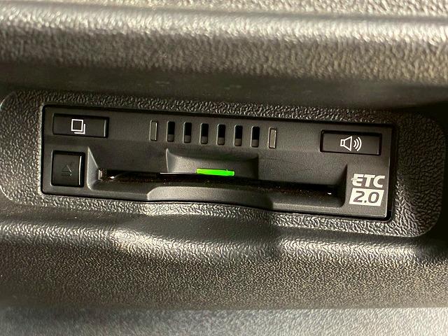 ハイエースバン スーパーＧＬ　ダークプライム２　モデリスタエアロ　純正ナビ　パノラミックビューモニター　両側電動スライドドア　デジタルインナーミラー　衝突軽減ブレーキ　車線逸脱防止　ＡＣ１００Ｖ　助手席エアバック　ＥＴＣ（45枚目）