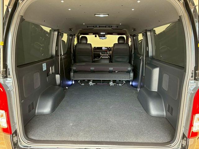 ハイエースバン スーパーＧＬ　ダークプライム２　モデリスタエアロ　純正ナビ　パノラミックビューモニター　両側電動スライドドア　デジタルインナーミラー　衝突軽減ブレーキ　車線逸脱防止　ＡＣ１００Ｖ　助手席エアバック　ＥＴＣ（56枚目）