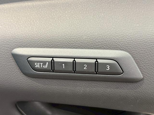 UX UX250h アーバンエレガンス サンルーフ 純正ナビ パノラミックビューモニター 電動リアゲート シートメモリー パワーシート ブラインドスポットモニター レーダークルーズコントロール パドルシフト ステアリングヒーター(46枚目)