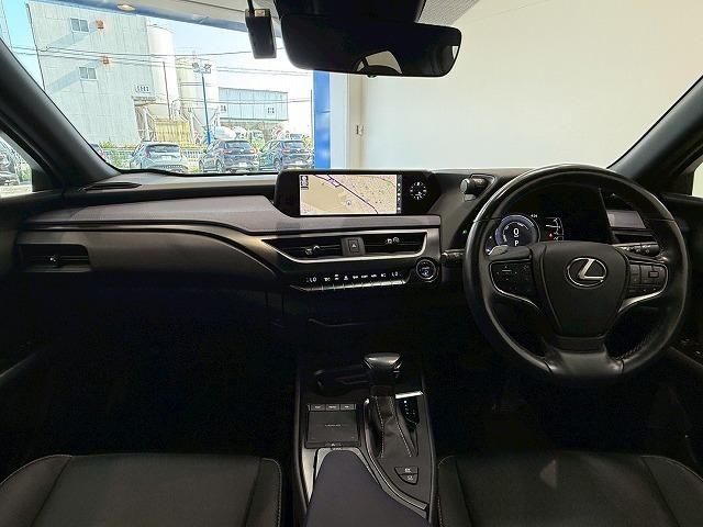 UX UX250h アーバンエレガンス サンルーフ 純正ナビ パノラミックビューモニター 電動リアゲート シートメモリー パワーシート ブラインドスポットモニター レーダークルーズコントロール パドルシフト ステアリングヒーター(52枚目)