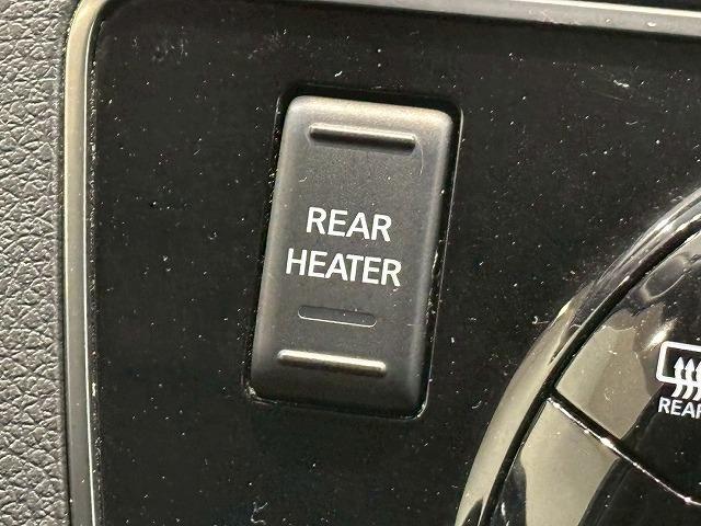 キャラバン グランドプレミアムＧＸ　純正ナビ　アラウンドビューモニター　デジタルインナーミラー　片側電動スライドドア　後席ヒーター／クーラー　ＥＴＣ　フルセグテレビ　ＳＤナビ　ＤＶＤ視聴可　パワステ　バックカメラ　ＥＳＣ　盗難防止装置（31枚目）