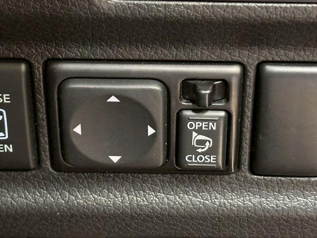 キャラバン グランドプレミアムＧＸ　純正ナビ　アラウンドビューモニター　デジタルインナーミラー　片側電動スライドドア　後席ヒーター／クーラー　ＥＴＣ　フルセグテレビ　ＳＤナビ　ＤＶＤ視聴可　パワステ　バックカメラ　ＥＳＣ　盗難防止装置（54枚目）