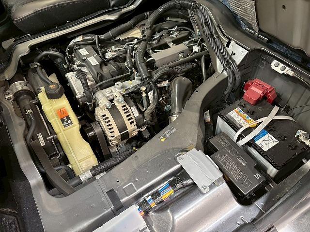 キャラバン グランドプレミアムＧＸ　純正ナビ　アラウンドビューモニター　デジタルインナーミラー　片側電動スライドドア　後席ヒーター／クーラー　ＥＴＣ　フルセグテレビ　ＳＤナビ　ＤＶＤ視聴可　パワステ　バックカメラ　ＥＳＣ　盗難防止装置（76枚目）