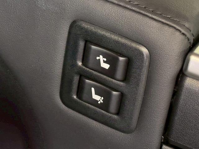 アルファードハイブリッド ＳＲ“Ｃ　パッケージ”　サンルーフ　後席モニター　デジタルミラー　サンルーフ　フリップダウンモニター　デジタルインナーミラー　電動リアゲート　シートメモリー　パワーシート　純正ナビ　レーダークルーズコントロールシートクーラー（49枚目）