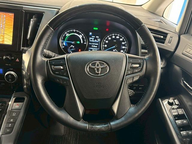 アルファードハイブリッド ＳＲ“Ｃ　パッケージ”　サンルーフ　後席モニター　デジタルミラー　サンルーフ　フリップダウンモニター　デジタルインナーミラー　電動リアゲート　シートメモリー　パワーシート　純正ナビ　レーダークルーズコントロールシートクーラー（52枚目）