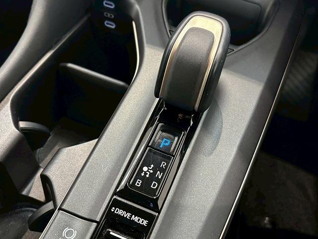 クラウンクロスオーバー G “Advanced・Leather Package” 純正ナビ パノラミックビューモニター デジタルインナーミラー ヘッドアップディスプレイ ブラインドスポットモニター シートメモリー パワーシート シートヒーター シートクーラー レーダークルーズ(38枚目)