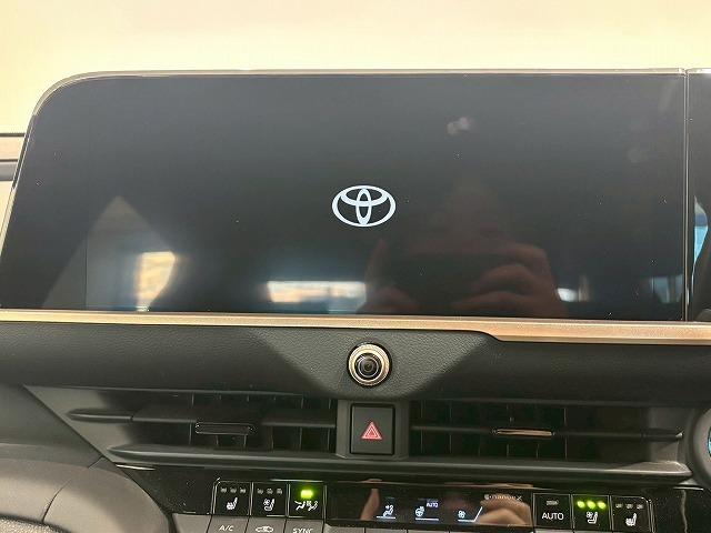 クラウンクロスオーバー G “Advanced・Leather Package” 純正ナビ パノラミックビューモニター デジタルインナーミラー ヘッドアップディスプレイ ブラインドスポットモニター シートメモリー パワーシート シートヒーター シートクーラー レーダークルーズ(55枚目)