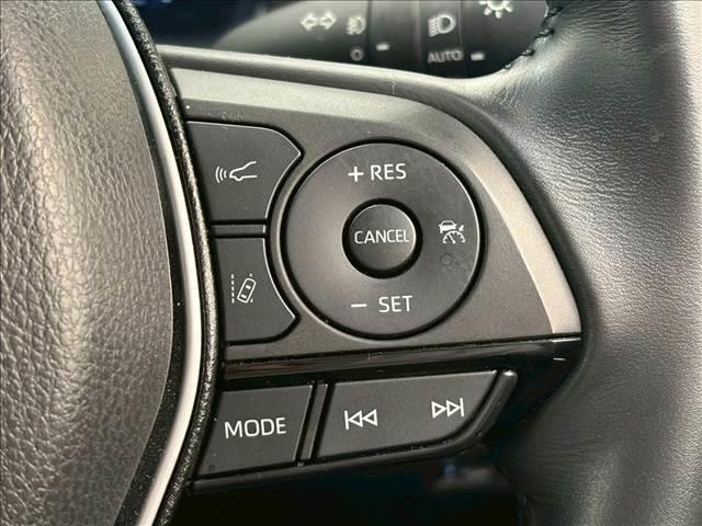 ハリアー Ｇ　デジタルインナーミラー　電動リアゲート　ブラインドスポットモニター　レーダークルーズコントロール　ＥＴＣ　パワーシート　プッシュスタート　アイドリングストップ　ＡＷ　キーフリー　パワーウインドウ　禁煙（6枚目）