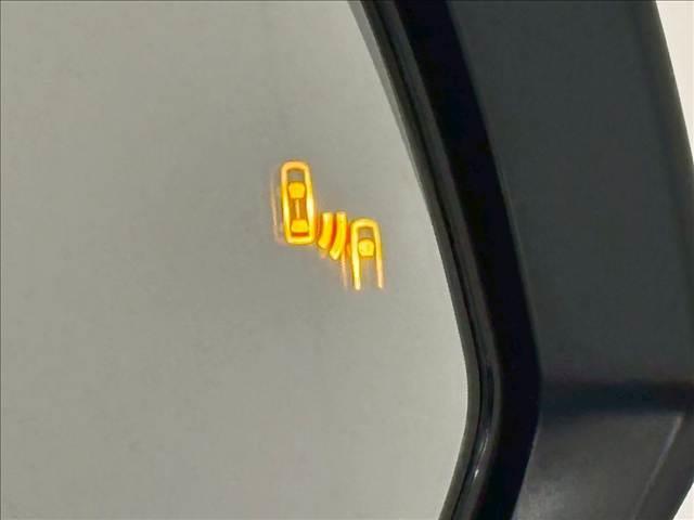 ハリアー Ｇ　デジタルインナーミラー　電動リアゲート　ブラインドスポットモニター　レーダークルーズコントロール　ＥＴＣ　パワーシート　プッシュスタート　アイドリングストップ　ＡＷ　キーフリー　パワーウインドウ　禁煙（8枚目）