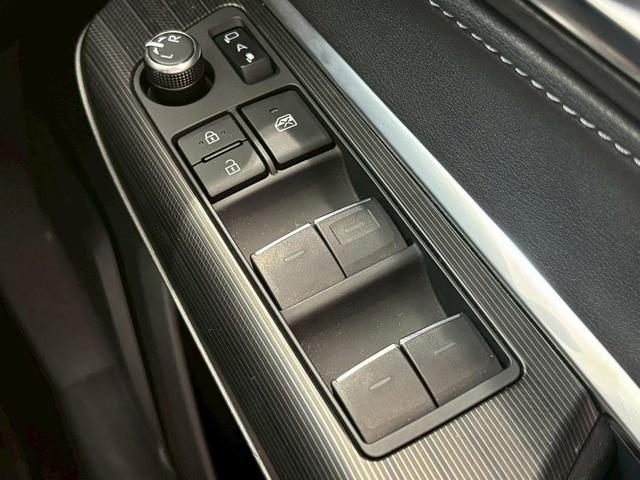 ハリアー Ｇ　デジタルインナーミラー　電動リアゲート　ブラインドスポットモニター　レーダークルーズコントロール　ＥＴＣ　パワーシート　プッシュスタート　アイドリングストップ　ＡＷ　キーフリー　パワーウインドウ　禁煙（45枚目）