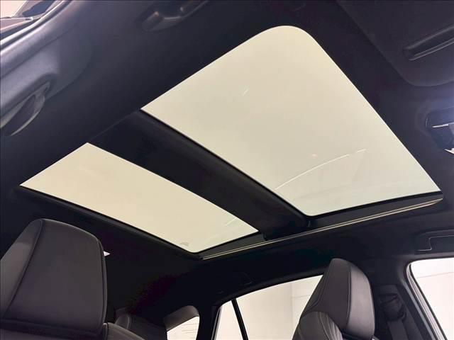 ハリアー Ｚ　“Ｌｅａｔｈｅｒ　Ｐａｃｋａｇｅ”　パノラマルーフ　デジタルインナーミラー　アラウンドビューモニター　電動リアゲート　ブラインドスポットモニター　レーダークルーズコントロール　　シートクーラー　ハンドルヒーター　ヘッドアップディスプレイ（5枚目）