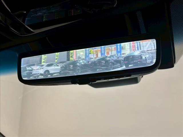 ハリアー Ｚ　“Ｌｅａｔｈｅｒ　Ｐａｃｋａｇｅ”　パノラマルーフ　デジタルインナーミラー　アラウンドビューモニター　電動リアゲート　ブラインドスポットモニター　レーダークルーズコントロール　　シートクーラー　ハンドルヒーター　ヘッドアップディスプレイ（6枚目）