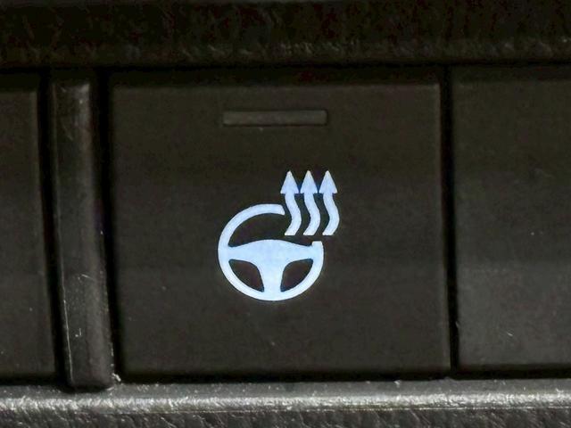 ハリアー Ｚ　“Ｌｅａｔｈｅｒ　Ｐａｃｋａｇｅ”　パノラマルーフ　デジタルインナーミラー　アラウンドビューモニター　電動リアゲート　ブラインドスポットモニター　レーダークルーズコントロール　　シートクーラー　ハンドルヒーター　ヘッドアップディスプレイ（23枚目）