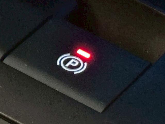 ハリアー Ｚ　“Ｌｅａｔｈｅｒ　Ｐａｃｋａｇｅ”　パノラマルーフ　デジタルインナーミラー　アラウンドビューモニター　電動リアゲート　ブラインドスポットモニター　レーダークルーズコントロール　　シートクーラー　ハンドルヒーター　ヘッドアップディスプレイ（33枚目）