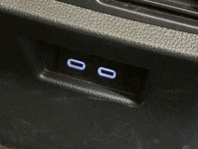 ハリアー Ｚ　“Ｌｅａｔｈｅｒ　Ｐａｃｋａｇｅ”　パノラマルーフ　デジタルインナーミラー　アラウンドビューモニター　電動リアゲート　ブラインドスポットモニター　レーダークルーズコントロール　　シートクーラー　ハンドルヒーター　ヘッドアップディスプレイ（55枚目）