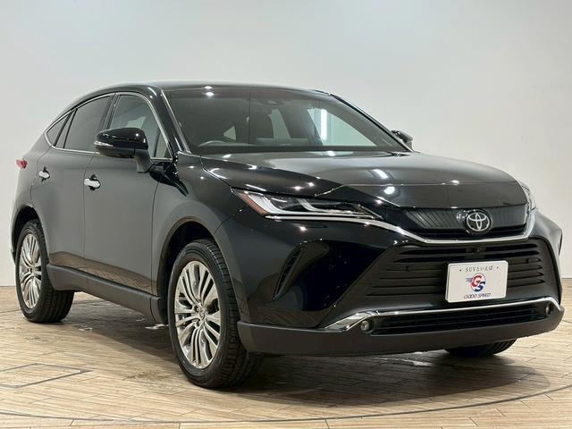 ハリアー Ｚ　“Ｌｅａｔｈｅｒ　Ｐａｃｋａｇｅ”　パノラマルーフ　デジタルインナーミラー　アラウンドビューモニター　電動リアゲート　ブラインドスポットモニター　レーダークルーズコントロール　　シートクーラー　ハンドルヒーター　ヘッドアップディスプレイ（70枚目）