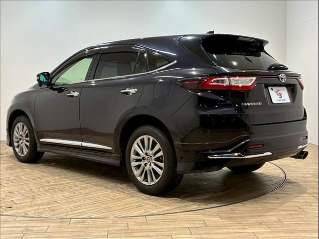 ハリアー ＰＲＥＭＩＵＭ　モデリスタエアロ　サンルーフ　アルパインＢＩＧＸ１０インチナビ　バックカメラ　レーダークルーズコントロール　電動リアゲート　パワーシート　車線逸脱防止　衝突軽減ブレーキ（17枚目）