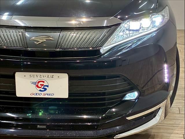 ハリアー ＰＲＥＭＩＵＭ　モデリスタエアロ　サンルーフ　アルパインＢＩＧＸ１０インチナビ　バックカメラ　レーダークルーズコントロール　電動リアゲート　パワーシート　車線逸脱防止　衝突軽減ブレーキ（19枚目）