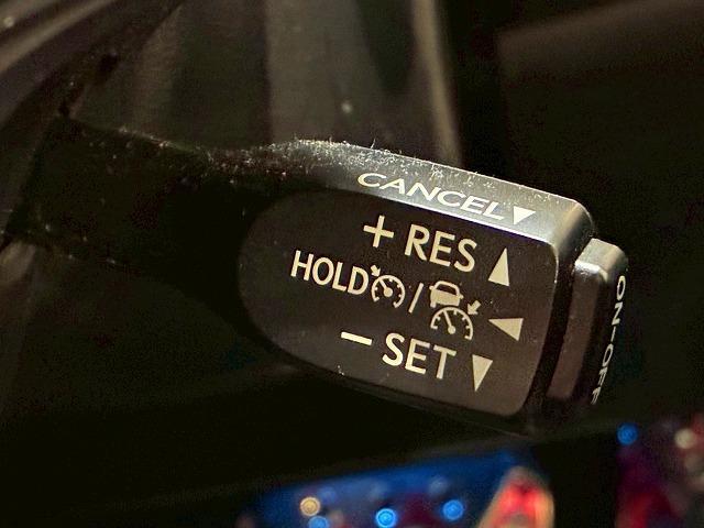 ハリアー ＰＲＥＭＩＵＭ　モデリスタエアロ　サンルーフ　アルパインＢＩＧＸ１０インチナビ　バックカメラ　レーダークルーズコントロール　電動リアゲート　パワーシート　車線逸脱防止　衝突軽減ブレーキ（27枚目）