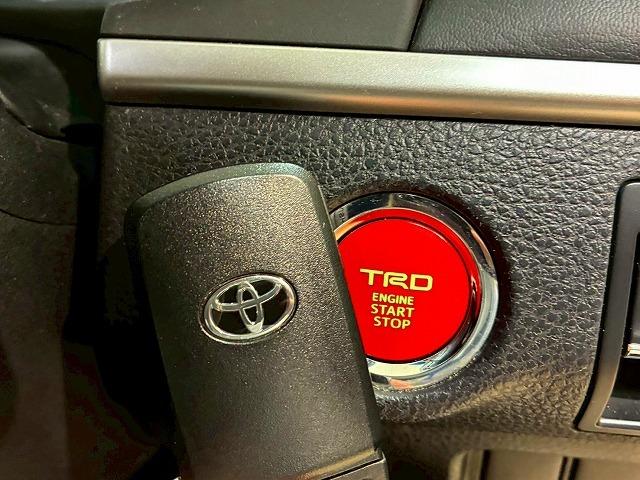 ハリアー ＰＲＥＭＩＵＭ　モデリスタエアロ　サンルーフ　アルパインＢＩＧＸ１０インチナビ　バックカメラ　レーダークルーズコントロール　電動リアゲート　パワーシート　車線逸脱防止　衝突軽減ブレーキ（57枚目）