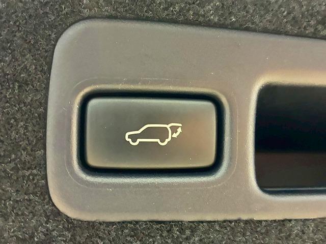 ハリアー ＰＲＥＭＩＵＭ　モデリスタエアロ　サンルーフ　アルパインＢＩＧＸ１０インチナビ　バックカメラ　レーダークルーズコントロール　電動リアゲート　パワーシート　車線逸脱防止　衝突軽減ブレーキ（60枚目）