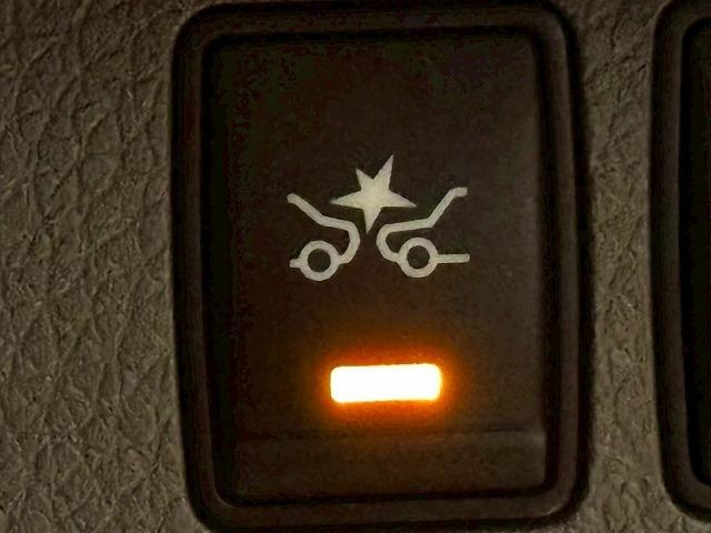 NV350キャラバンバン ライダープレミアムGXターボプロスタイルパッケージ 純正ナビ パノラミックビューモニター 衝突軽減ブレーキ リアクーラー リアヒーター スマートキー プッシュスタート ETC 純正15インチアルミ フルセグテレビ Bluetooth接続可(21枚目)