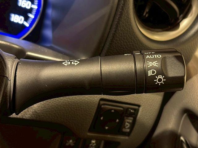 NV350キャラバンバン ライダープレミアムGXターボプロスタイルパッケージ 純正ナビ パノラミックビューモニター 衝突軽減ブレーキ リアクーラー リアヒーター スマートキー プッシュスタート ETC 純正15インチアルミ フルセグテレビ Bluetooth接続可(41枚目)