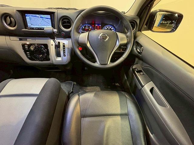 NV350キャラバンバン ライダープレミアムGXターボプロスタイルパッケージ 純正ナビ パノラミックビューモニター 衝突軽減ブレーキ リアクーラー リアヒーター スマートキー プッシュスタート ETC 純正15インチアルミ フルセグテレビ Bluetooth接続可(47枚目)