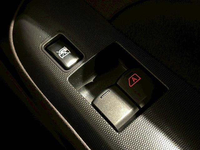 NV350キャラバンバン ライダープレミアムGXターボプロスタイルパッケージ 純正ナビ パノラミックビューモニター 衝突軽減ブレーキ リアクーラー リアヒーター スマートキー プッシュスタート ETC 純正15インチアルミ フルセグテレビ Bluetooth接続可(56枚目)