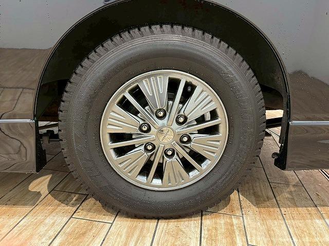 NV350キャラバンバン ライダープレミアムGXターボプロスタイルパッケージ 純正ナビ パノラミックビューモニター 衝突軽減ブレーキ リアクーラー リアヒーター スマートキー プッシュスタート ETC 純正15インチアルミ フルセグテレビ Bluetooth接続可(62枚目)