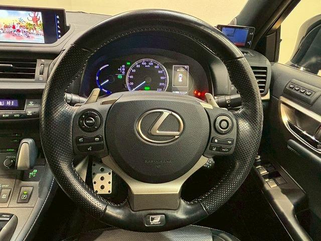 ＣＴ ＣＴ２００ｈ　Ｆ　ＳＰＯＲＴ　純正ナビ　バックカメラ　レーダークルーズコントロール　シートメモリー　パワーシート　シートヒーター　ステアリングヒーター　クリアランスソナー　オートハイビーム　運転席エアバッグ　サイドエアバッグ　ＳＤ（60枚目）