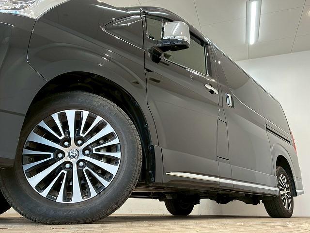 グランエース Ｐｒｅｍｉｕｍ　純正ナビ　パノラミックビューモニター　デジタルインナーミラー　両側電動スライドドア　レーダークルーズコントロール　車線逸脱防止　衝突軽減ブレーキ　シートヒーター　ブラインドスポットモニター（29枚目）