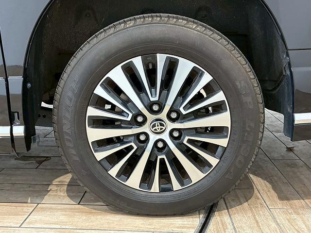 グランエース Ｐｒｅｍｉｕｍ　純正ナビ　パノラミックビューモニター　デジタルインナーミラー　両側電動スライドドア　レーダークルーズコントロール　車線逸脱防止　衝突軽減ブレーキ　シートヒーター　ブラインドスポットモニター（30枚目）