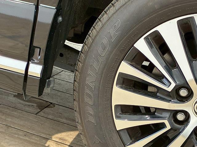 グランエース Ｐｒｅｍｉｕｍ　純正ナビ　パノラミックビューモニター　デジタルインナーミラー　両側電動スライドドア　レーダークルーズコントロール　車線逸脱防止　衝突軽減ブレーキ　シートヒーター　ブラインドスポットモニター（32枚目）