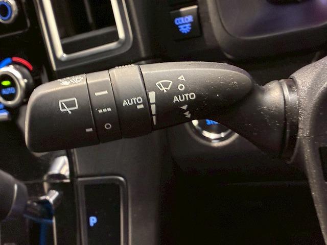 グランエース Ｐｒｅｍｉｕｍ　純正ナビ　パノラミックビューモニター　デジタルインナーミラー　両側電動スライドドア　レーダークルーズコントロール　車線逸脱防止　衝突軽減ブレーキ　シートヒーター　ブラインドスポットモニター（51枚目）