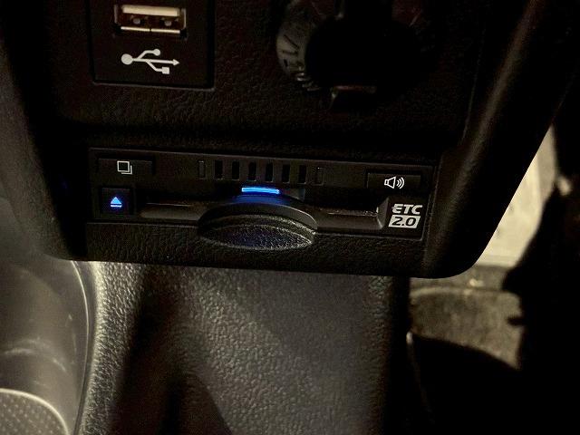 グランエース Ｐｒｅｍｉｕｍ　純正ナビ　パノラミックビューモニター　デジタルインナーミラー　両側電動スライドドア　レーダークルーズコントロール　車線逸脱防止　衝突軽減ブレーキ　シートヒーター　ブラインドスポットモニター（69枚目）