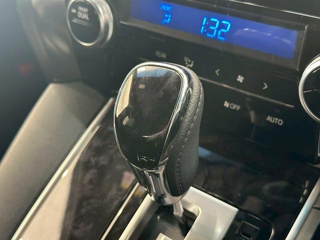 アルファード S“TYPE GOLD” 純正ナビ バックカメラ フリップダウンモニター デジタルインナーミラー 電動リアゲート レーダークルーズコントロール 衝突軽減ブレーキ 車線逸脱防止 ブラインドスポットモニター(62枚目)