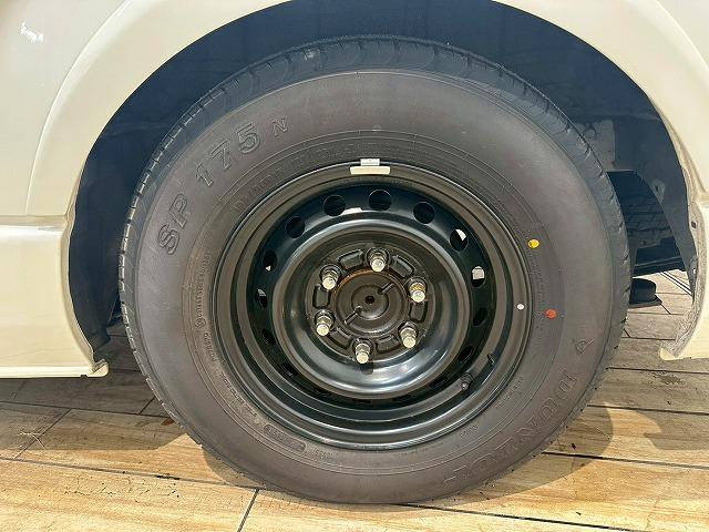 ハイエースバン スーパーGL ダークプライムII 7インチナビ パノラミックビューモニター 両側電動スライドドア デジタルインナーミラー ベッドキット 衝突軽減ブレーキ 車線逸脱防止 ETC フロントエアロ(30枚目)