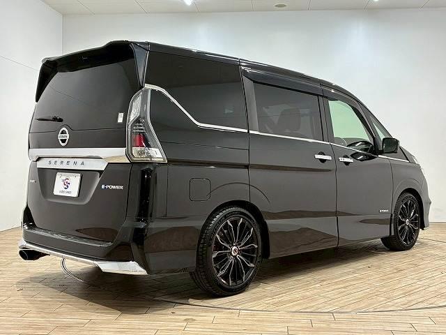 セレナ e-POWER ハイウェイスターV 純正ナビ アラウンドビューモニター フリップダウンモニター 両側電動スライドドア デジタルインナーミラー シートヒーター プロパイロット 衝突軽減ブレーキ(16枚目)
