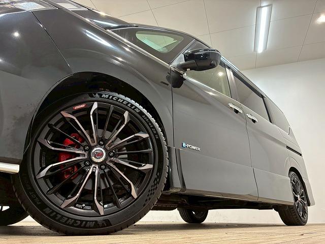 セレナ e-POWER ハイウェイスターV 純正ナビ アラウンドビューモニター フリップダウンモニター 両側電動スライドドア デジタルインナーミラー シートヒーター プロパイロット 衝突軽減ブレーキ(29枚目)