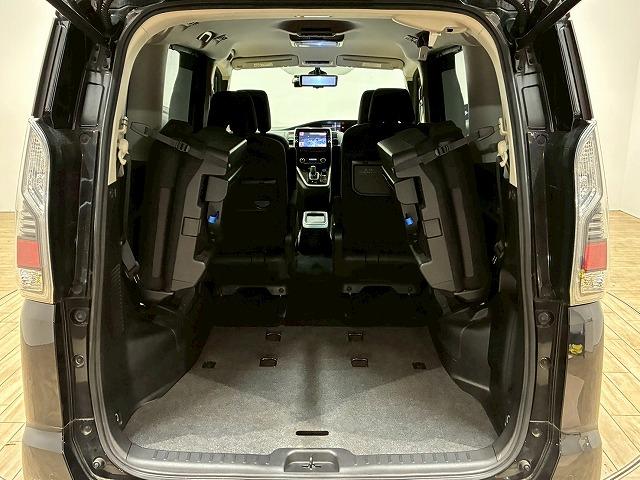 セレナ e-POWER ハイウェイスターV 純正ナビ アラウンドビューモニター フリップダウンモニター 両側電動スライドドア デジタルインナーミラー シートヒーター プロパイロット 衝突軽減ブレーキ(42枚目)