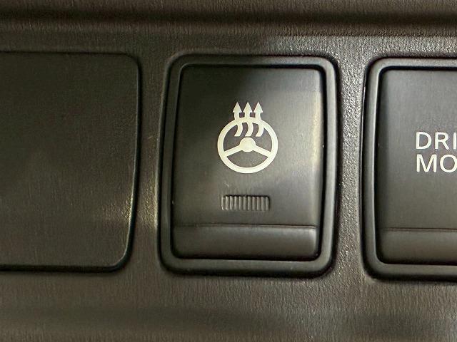 セレナ e-POWER ハイウェイスターV 純正ナビ アラウンドビューモニター フリップダウンモニター 両側電動スライドドア デジタルインナーミラー シートヒーター プロパイロット 衝突軽減ブレーキ(58枚目)