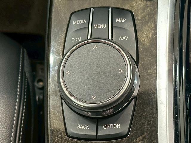 Ｘ３ ｘＤｒｉｖｅ　２０ｄ　Ｍ　Ｓｐｏｒｔ　１オーナー　本革シート　シートヒーター　純正ナビ　アラウンドビューモニター　ブラインドスポットモニター　レーダークルーズコントロール　電動リアゲート　パワーシート　コーナーセンサー（33枚目）