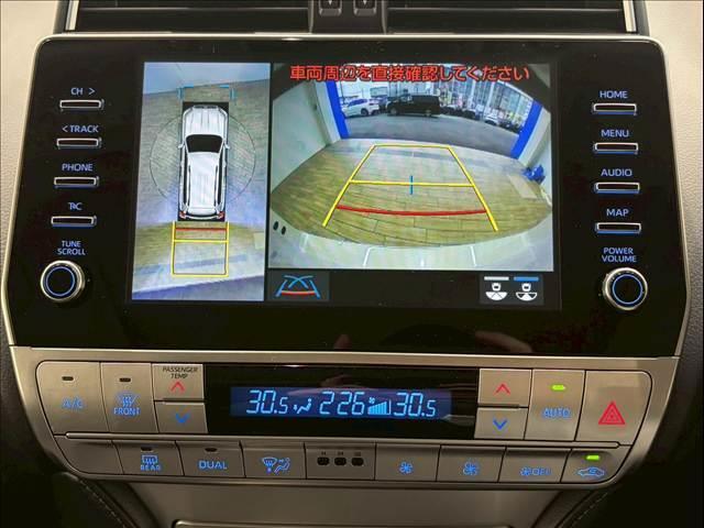 ランドクルーザープラド ＴＸ“Ｌパッケージ・Ｍａｔｔ　Ｂｌａｃｋ　Ｅｄｉｔｉｏｎ”　サンルーフ　純正９インチナビ　パノラミックビューモニター　ブラックルーフレール　純正ウッド調コンビステアリング　シートヒーター　パワーシート　レーダークルーズコントロール　ブラインドスポットモニター（4枚目）