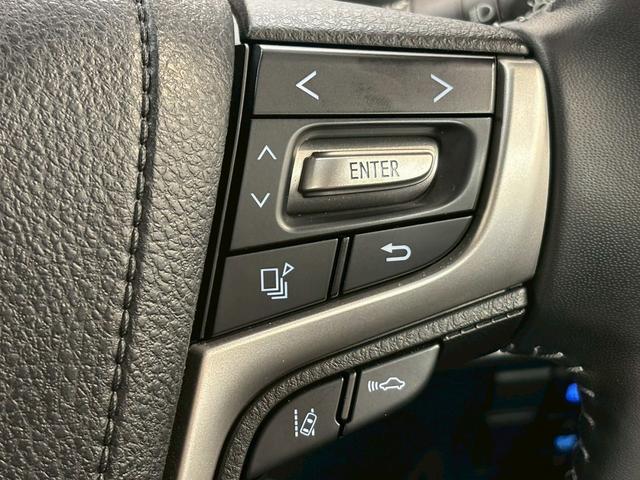 ランドクルーザープラド ＴＸ“Ｌパッケージ・Ｍａｔｔ　Ｂｌａｃｋ　Ｅｄｉｔｉｏｎ”　サンルーフ　純正９インチナビ　パノラミックビューモニター　ブラックルーフレール　純正ウッド調コンビステアリング　シートヒーター　パワーシート　レーダークルーズコントロール　ブラインドスポットモニター（32枚目）