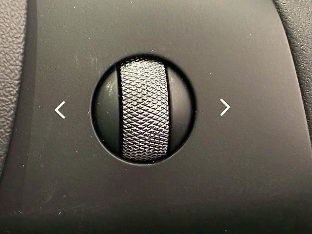 モデル３ ロングレンジ　ＡＷＤ　ガラスルーフ　オートパイロット　純正ナビ　バックカメラ　サイドカメラ　電動リアゲート　パワーシート　シートヒーター　ステアリングヒーター　ＥＴＣ　ブラックレザーシート（25枚目）