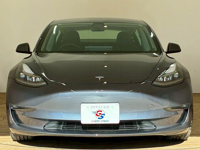 モデル３ ロングレンジ　ＡＷＤ　ガラスルーフ　オートパイロット　純正ナビ　バックカメラ　サイドカメラ　電動リアゲート　パワーシート　シートヒーター　ステアリングヒーター　ＥＴＣ　ブラックレザーシート（64枚目）