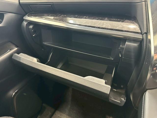 アルファード Ｓ“Ｃ　パッケージ”　サンルーフ　純正ナビ　バックカメラ　シートヒーター　シートクーラー　パワーシート　シートメモリー　電動リアゲート　オートハイビーム　ステアリングヒーター（31枚目）